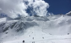 PRESENA - Ultimi giorni di sci, il ghiacciaio chiude il 23