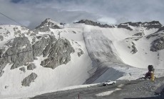 PRESENA - Stesi i teloni contro lo scioglimento del ghiacciaio