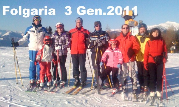 Folgaria Lunedì 3-01-11 Nove S.D.M. in posa..JPG (184.89 KiB) Visto 6481 volte Folgaria Lunedì 3-01-11 Nove S.D.M. in posa..JPG