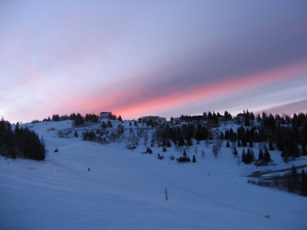 TRAMONTO SULLA NEVE DEL MONTE BONDONE - TRENTO  DICEMBRE 2011