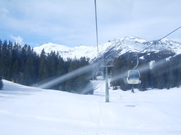 DSCN1801.JPG (1.67 MiB) Visto 8114 volte Saliamo su Grostè!!!