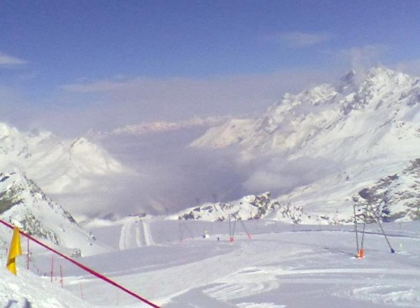 cer.jpg (52.79 KiB) Visto 5425 volte Anche se non si vedono molto, ci sono le ancore