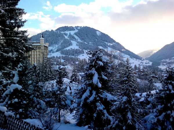 Scorcio con Palace Hotel, Gstaad