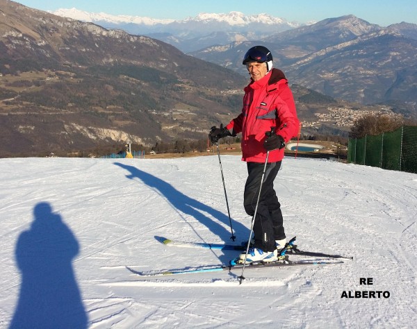 2015-01-13 10.34.30 La mia ombra e Alberto con il casco.jpg