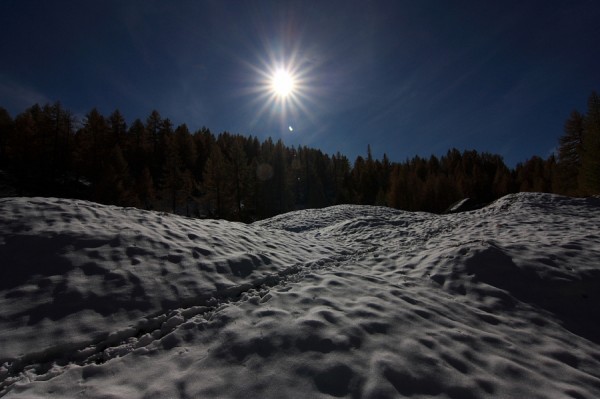 PaesaggioAlpeDevero.jpg (411.41 KiB) Visto 25573 volte Alpe Devero (Vb), surreale controluce