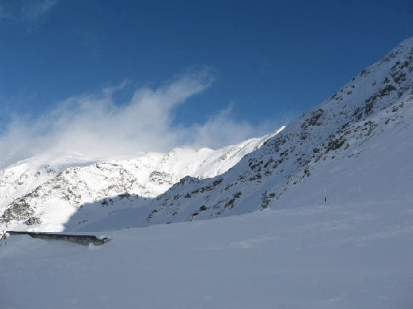 Sbuffi di vento sul lago balea