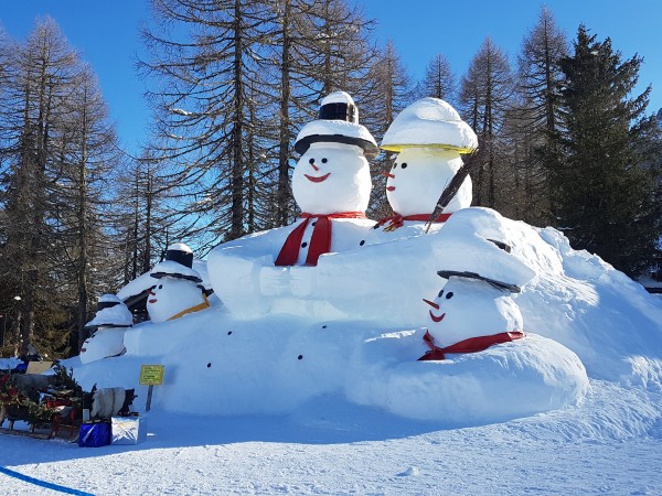 Spettatori infreddoliti sulla Croda Rossa