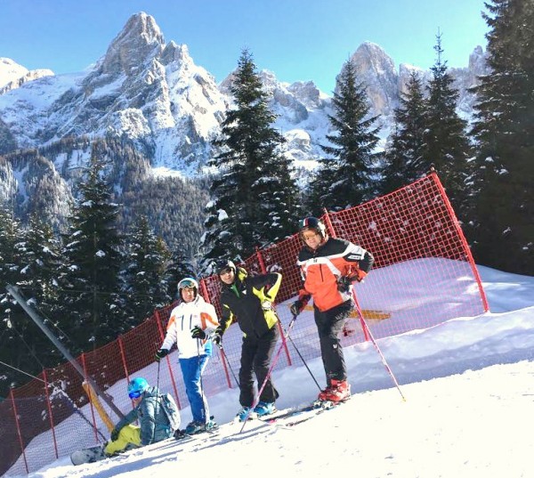 San Martino di Castrozza Giov 8 marzo 2018 gruppo.jpg