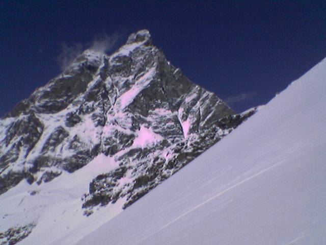 ecco una pista di Cervinia, che non è nera, ma &amp;quot;STRAROSSA&amp;quot;    a proposito di piste facili.....