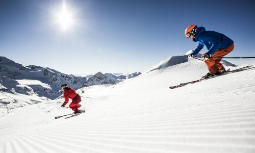 sci sul ghiacciaio dello stubai