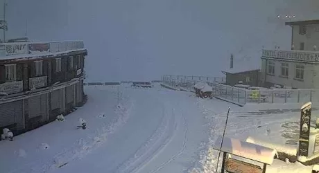 PASSO DELLO STELVIO - Neve invernale il 29 giugno