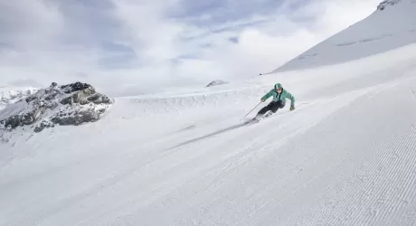 Passo dello Stelvio, sci estivo al via il 31 maggio 2025