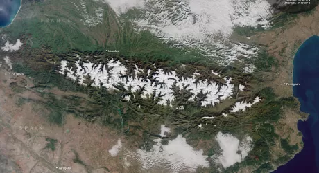 La prima neve della stagione sui Pirenei