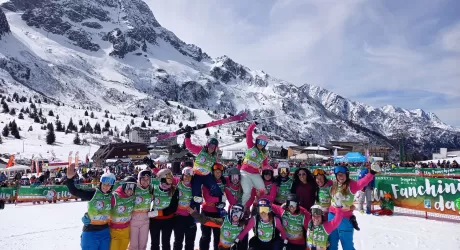 Pontedilegno Tonale, in 1000 per l'Elly Fanchini Day, fotogallery