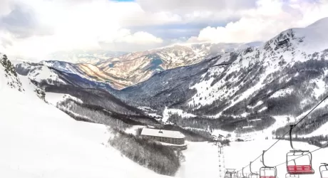 ABETONE - Inizia la stagione dello sci: tante piste aperte nel weekend 