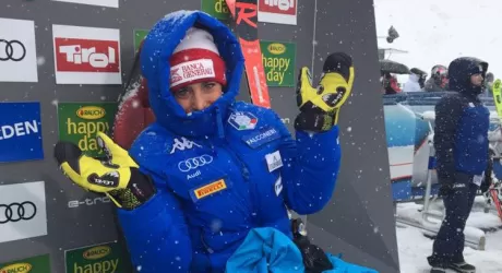 SOELDEN - Federica Brignone guida la prima manche 
