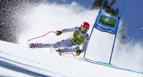 PASSO DELLO STELVIO - Innerhofer torna sugli sci 