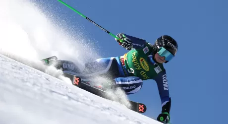 KRANJSKA GORA - Alice Robinson spacca la Podkoren, Bassino 5a Brignone 8a