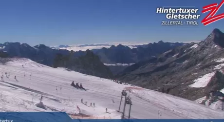 SCI - Gli azzurri si allenano tra Saas Fee e Hintertux