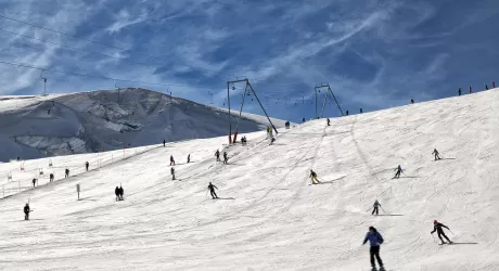 CERVINIA - In Valle d'Aosta apertura impianti vicina, ma per lo sci estivo bisogna aspettare