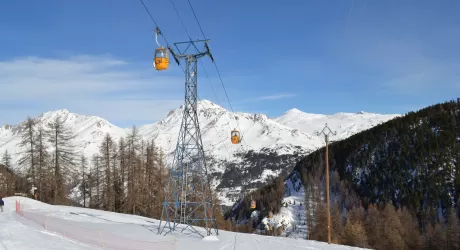 SERRE CHEVALIER - Addio alla storica cabinovia Frejus, si lavora alla nuova Pontillas