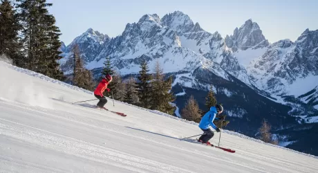 DOLOMITI SUPERSKI - Nel weekend aprono i 2/3 delle piste e il Sellaronda