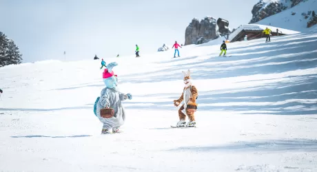 LATEMAR - Si scia a Pampeago e Obereggen e a Pasqua conigli in pista!