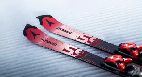 Al Passo dello Stelvio per tutta l'estate gli Atomic Racing Ski Test 