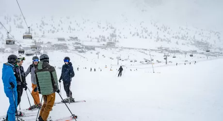 Ponte - Tonale, debuttano in test gli sci della prossima stagione