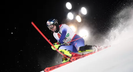 Schladming, Haugan vince la Night Race, Vinatzer 12.o