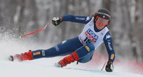 VAL D'ISERE - Prime prove veloci per Brignone, Goggia, Bassino & co