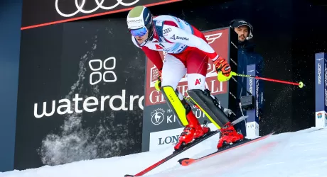 KITZBUEHEL - A Feller la prima manche, Sala ottavo
