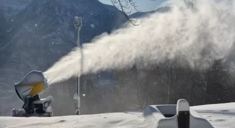 Oggi al via la stagione sciistica a Domobianca con innevamento programmato potenziato. Fotogallery