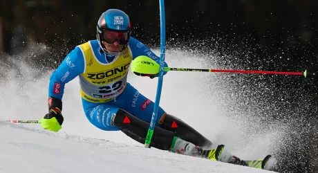 Saalbach, la Svizzera vince anche lo slalom con Meillard