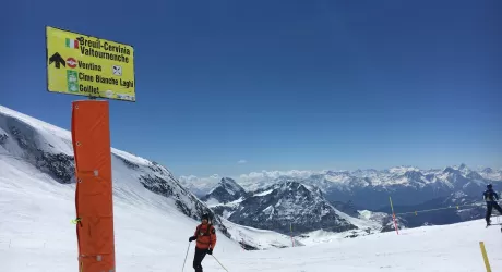 CERVINIA - PASQUA SUGLI SCI: APERTI COLLEGAMENTI CON VALTOURNENCHE E ZERMATT