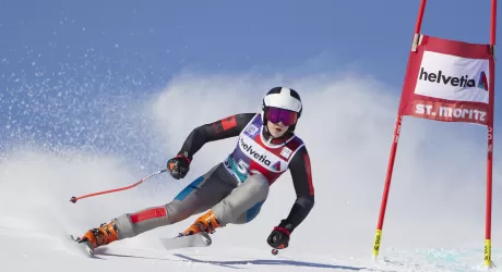 A Les 2 Alpes i race ski test di Blizzard Tecnica