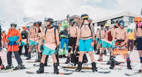 CERVINIA - Si scia fino al 7 maggio, intanto gran successo per le feste di fine stagione