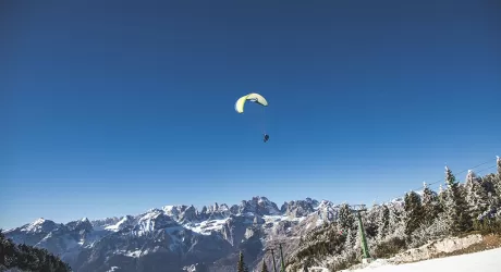Da Cima Paganella al Lago di Molveno in parapendio (per tutti)