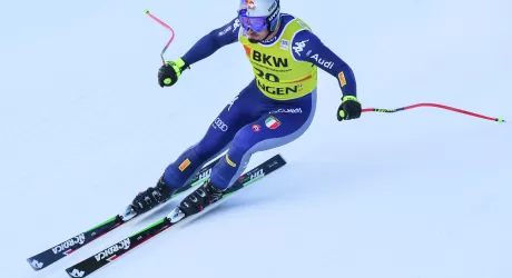 WENGEN - Feuz vince, Paris secondo con onore sul Lauberhorn 