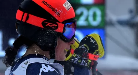 CRANS MONTANA - Gut Behrami vince il superG Brignone terza, Marsaglia quarta, Goggia out