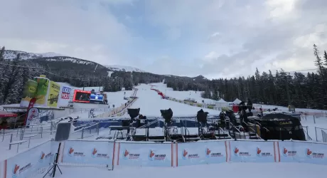 LAKE LOUISE - Cancellato il superG, troppa neve sulla Men's Olympic
