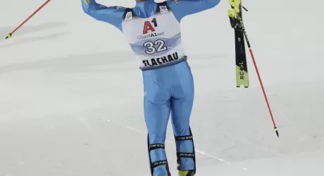 FLACHAU - McGrath al primo successo, azzurri out e addio Moelgg