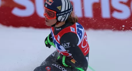 KVITFJELL - Ortlieb vince il superG, Goggia beffata tre volte dopo aver assaporato la vittoria