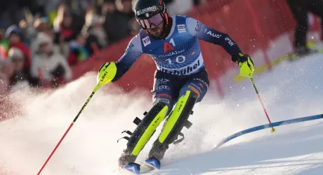 KITZBUEHEL - Slalom a Strasser, Sala è nono