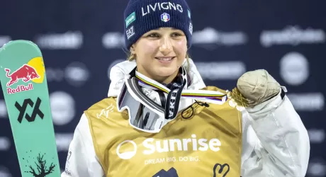 Flora Tabanelli: lesione al crociato, olimpiadi a rischio