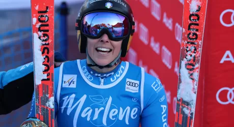Federica Brignone sarà in pista a Crans Montana, italiane con il lutto al braccio