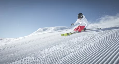 RACINES - Una nuova pista nera nella ski area del Passo Giovo