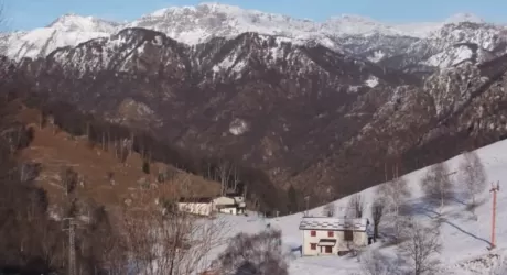 PIANI D'ERNA - Smantellati gli skilift, l'era dello sci si chiude definitivamente