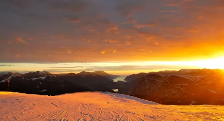 Paganella Sunset: aperitivo al tramonto presso il rifugio La Roda il 24 febbraio