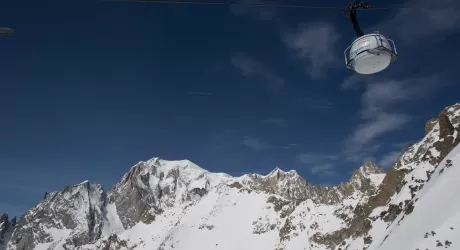 Skyway, compie 10 anni la nuova funivia del Monte Bianco, fotogallery